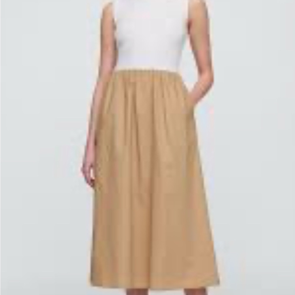 Gap boatneck White and Tan Midi Dress- with short sleeves- M